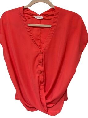 Lightweight Coral Button-Front V-Neck Women's Top
